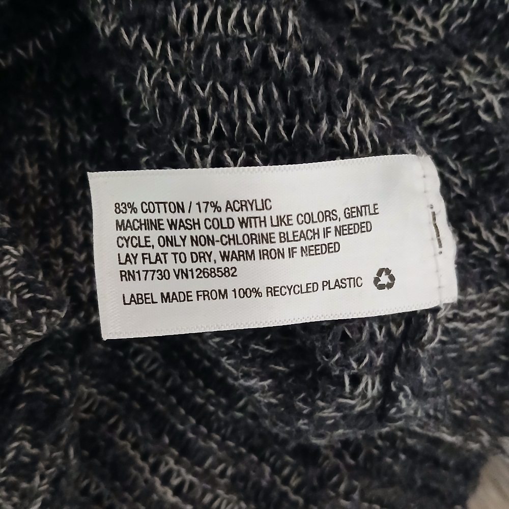 AMAZING Ladies Medium Mossimo Open Knit Weave Charcoal Gray Long Sweater - Picture 7 of 7